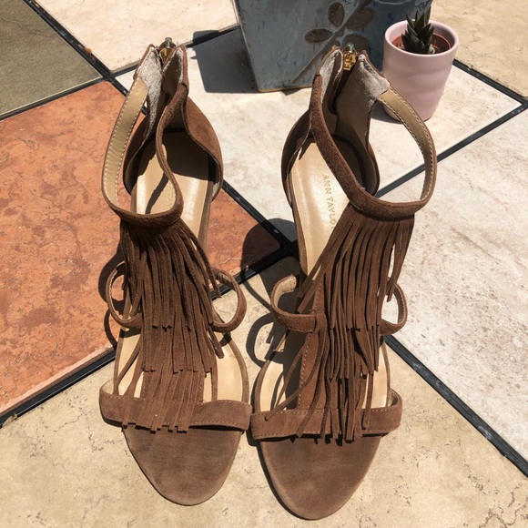 Ann Taylor Brown Suede Size 7 1/2” Fringe Heels - Picture 2 of 6